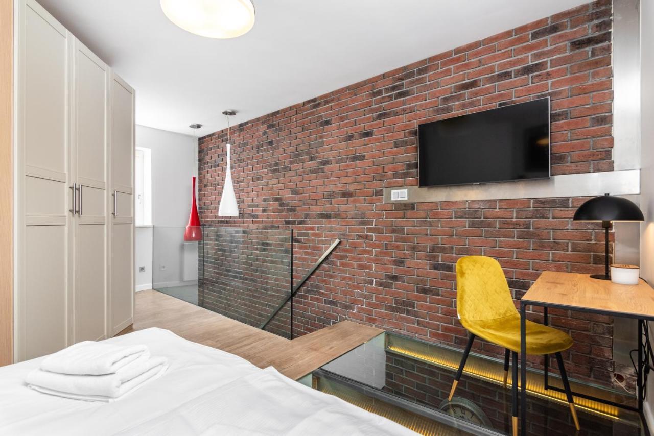 Dwupoziomowy Apartament Na Starym Podgorzu - By Upstairs Краков Экстерьер фото